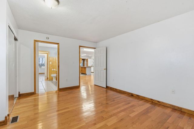 44 High Country Drive, Marshfield, MO 65706