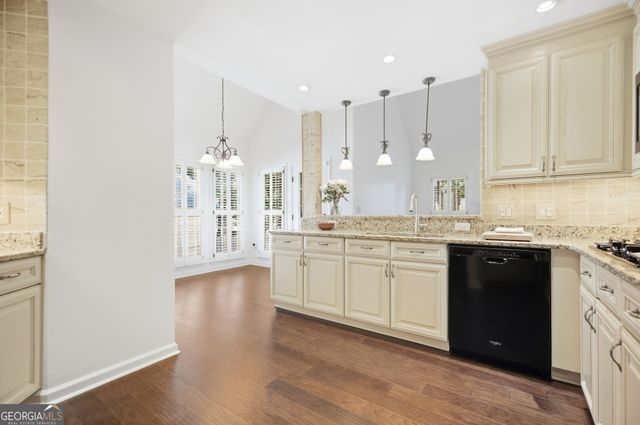 5300 Johns View Street, Johns Creek, GA 30005