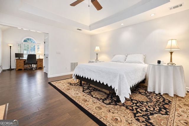 5300 Johns View Street, Johns Creek, GA 30005