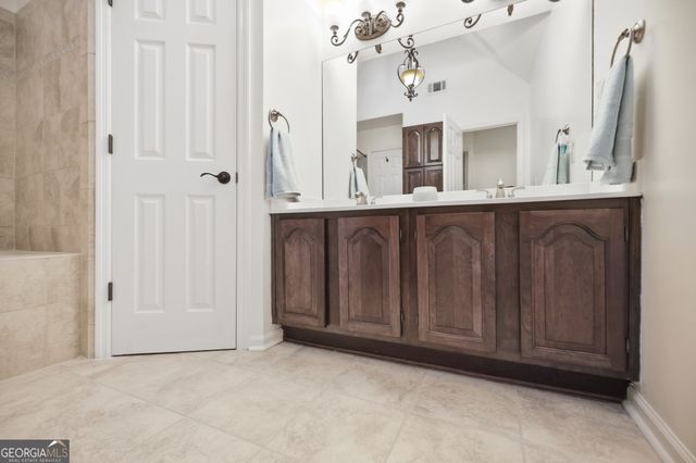 5300 Johns View Street, Johns Creek, GA 30005