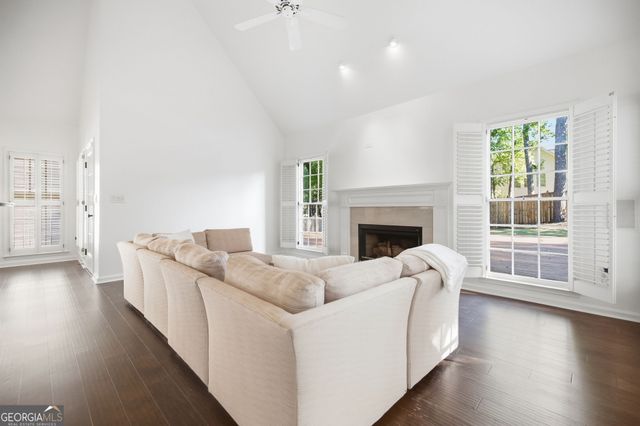 5300 Johns View Street, Johns Creek, GA 30005