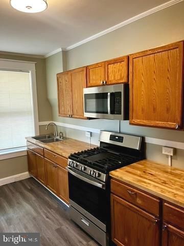 2347 N 4TH ST, Harrisburg, PA 17110
