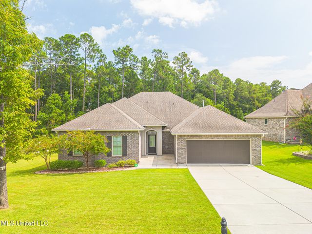 7591 Crescent Way Drive, Pass Christian, MS 39571