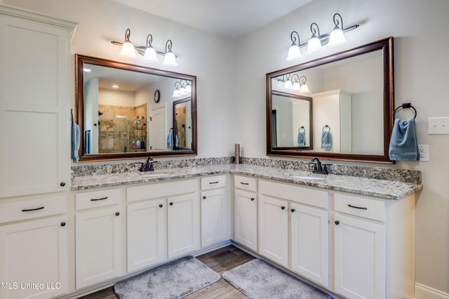 7591 Crescent Way Drive, Pass Christian, MS 39571