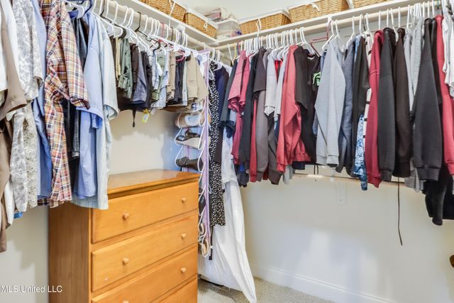 7591 Crescent Way Drive, Pass Christian, MS 39571