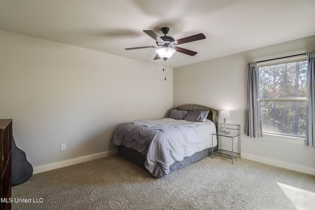 7591 Crescent Way Drive, Pass Christian, MS 39571