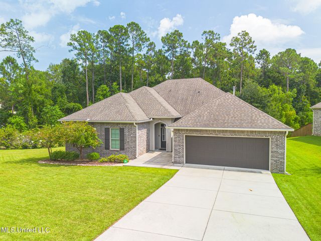 7591 Crescent Way Drive, Pass Christian, MS 39571