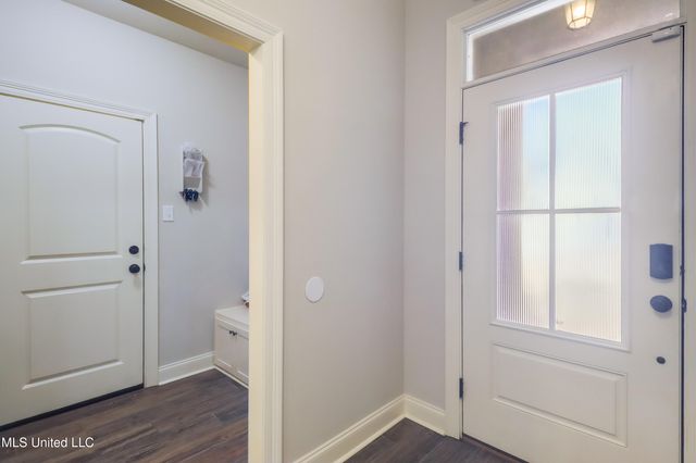 7591 Crescent Way Drive, Pass Christian, MS 39571