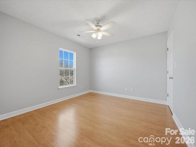 1968 8th Street Lane SE, Hickory, NC 28602