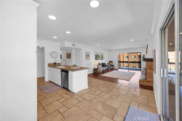 6600 Warner Avenue 155, Huntington Beach, CA 92647