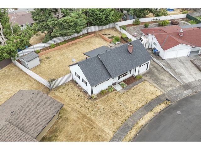 807 Se 169TH Dr, Portland, OR 97233