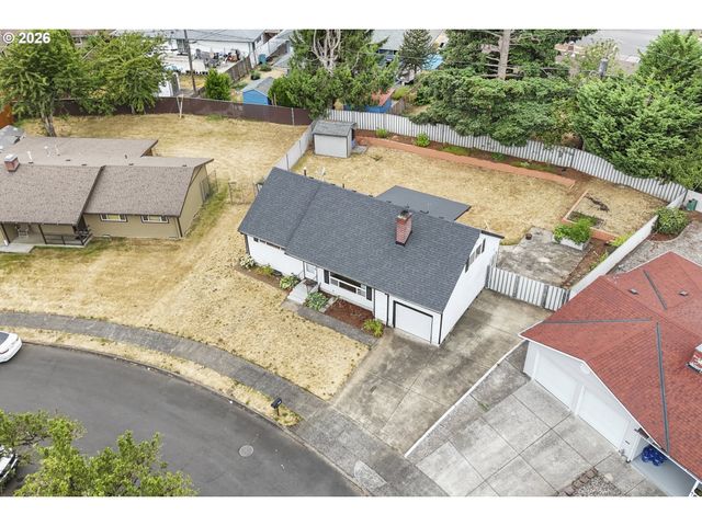 807 Se 169TH Dr, Portland, OR 97233