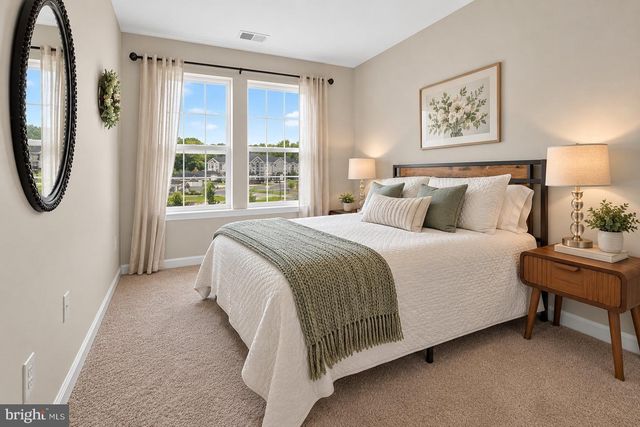 70 ROME WAY, Mount Laurel, NJ 08054