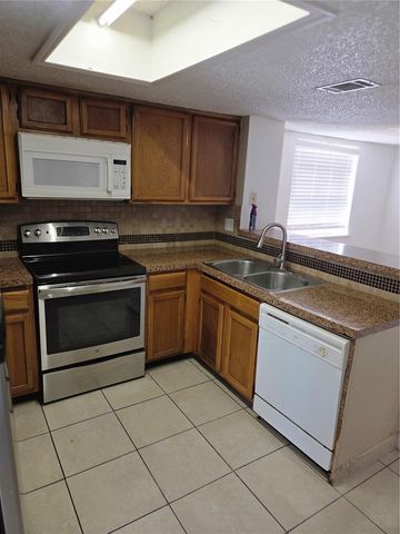 6701 121ST AVENUE A, Largo, FL 33773