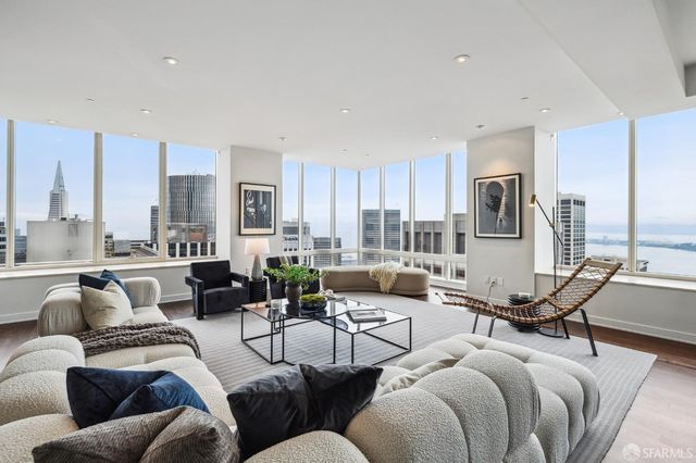 301 Mission Street 49B, San Francisco, CA 94105