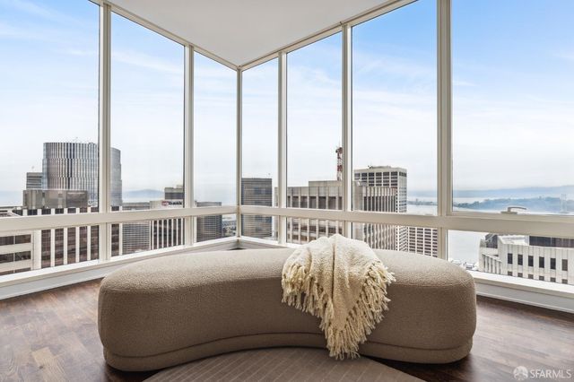 301 Mission Street 49B, San Francisco, CA 94105