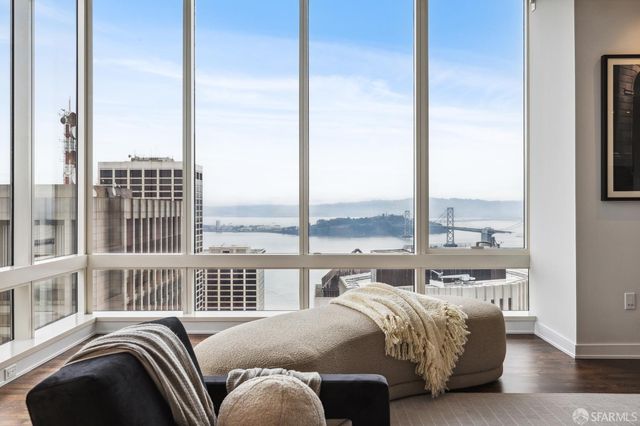 301 Mission Street 49B, San Francisco, CA 94105