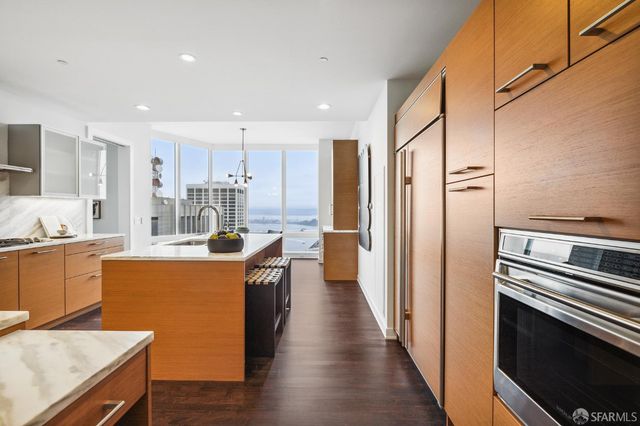 301 Mission Street 49B, San Francisco, CA 94105