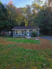 170 Laurel Hill Drive, Woodstock, CT 06282