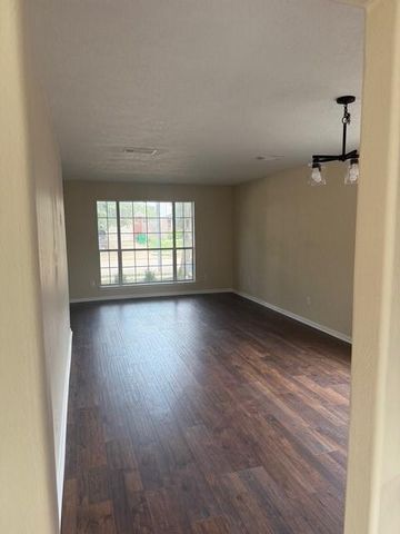 6643 Barker Bend Lane, Katy, TX 77449