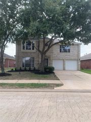 6643 Barker Bend Lane, Katy, TX 77449