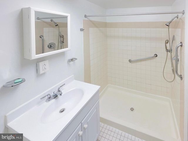 2835 W LEHIGH AVE, Philadelphia, PA 19132