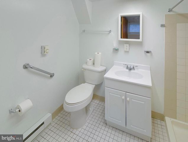 2835 W LEHIGH AVE, Philadelphia, PA 19132