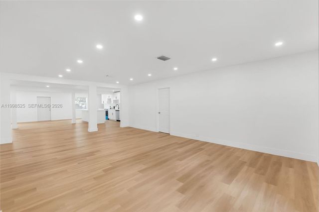 1428 NW 97th St, Miami, FL 33147