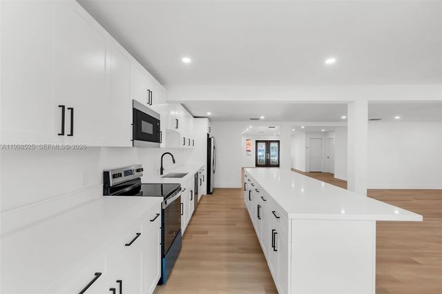 1428 NW 97th St, Miami, FL 33147