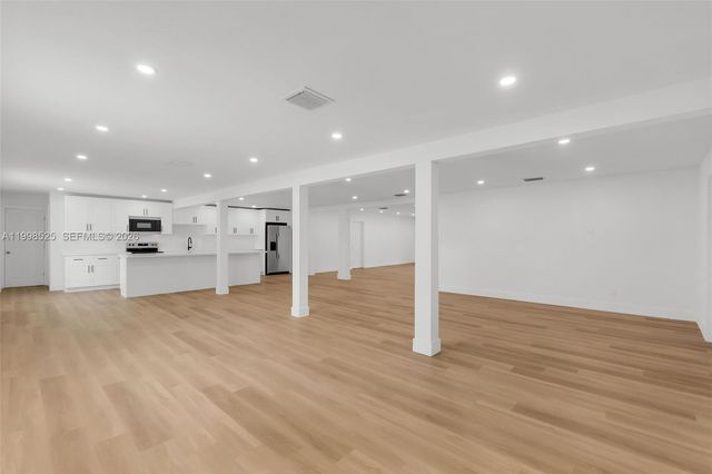 1428 NW 97th St, Miami, FL 33147