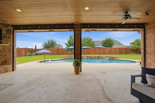 207 Tamiami Trail, Haslet, TX 76052