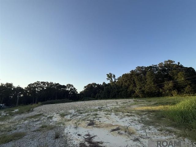 9801 Hooper Rd, Baton Rouge, LA 70818