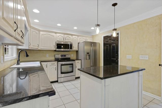 3231 Leona Drive, Rocky Face, GA 30740
