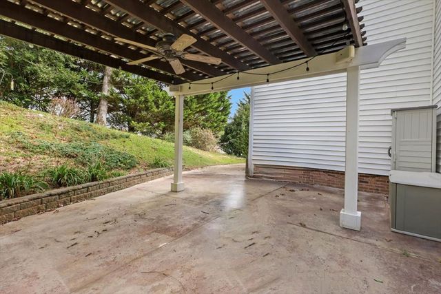 3231 Leona Drive, Rocky Face, GA 30740
