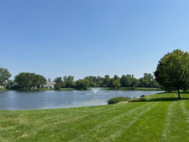 458 N Lake Shore Drive, Palatine, IL 60067