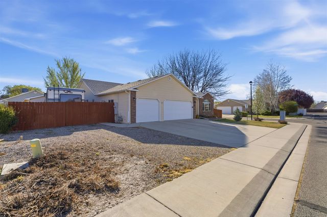 654 Challinor Lane, Grand Junction, CO 81504