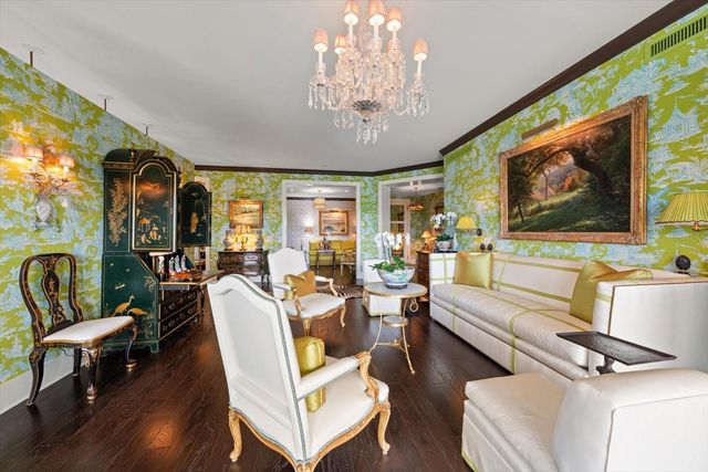 125 BELLEVIEW BOULEVARD 302, Belleair, FL 33756