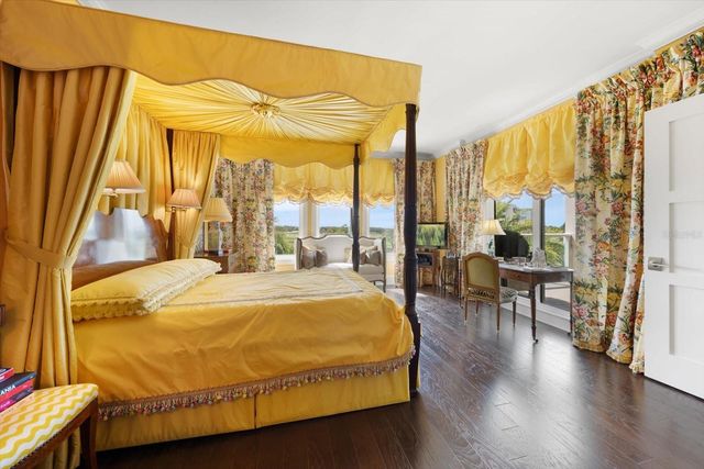 125 BELLEVIEW BOULEVARD 302, Belleair, FL 33756