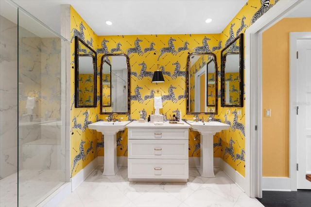 125 BELLEVIEW BOULEVARD 302, Belleair, FL 33756