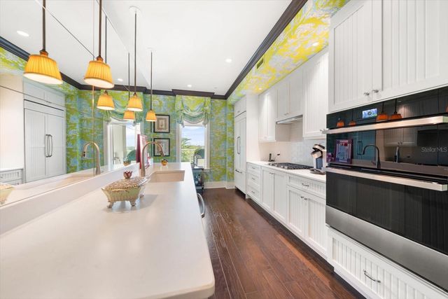 125 BELLEVIEW BOULEVARD 302, Belleair, FL 33756