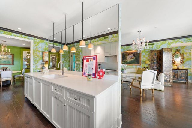 125 BELLEVIEW BOULEVARD 302, Belleair, FL 33756