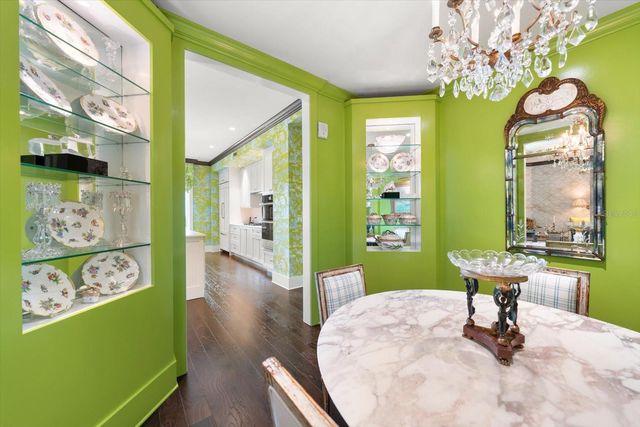 125 BELLEVIEW BOULEVARD 302, Belleair, FL 33756