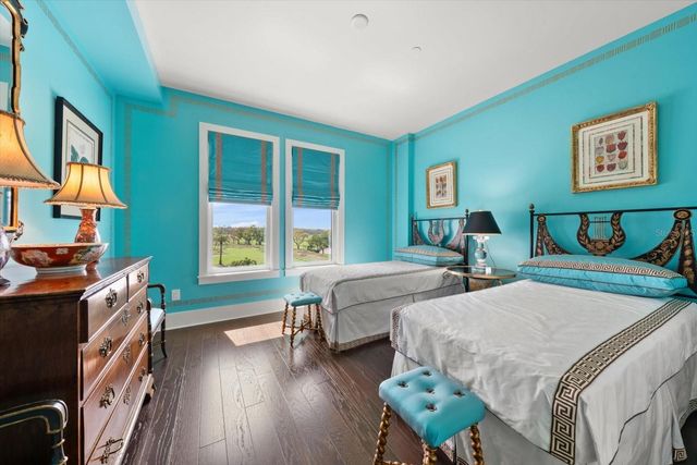 125 BELLEVIEW BOULEVARD 302, Belleair, FL 33756