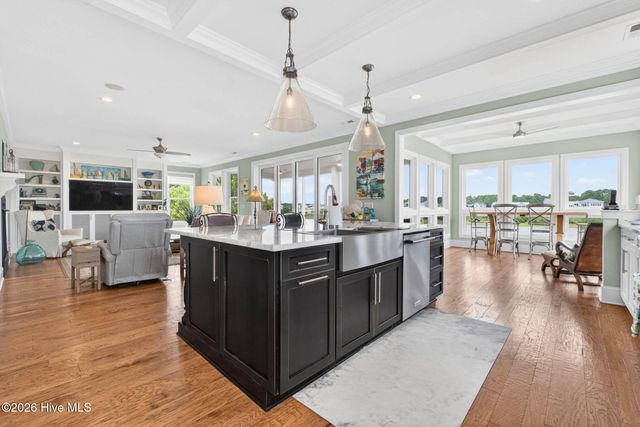 3808 E Yacht Drive, Oak Island, NC 28465
