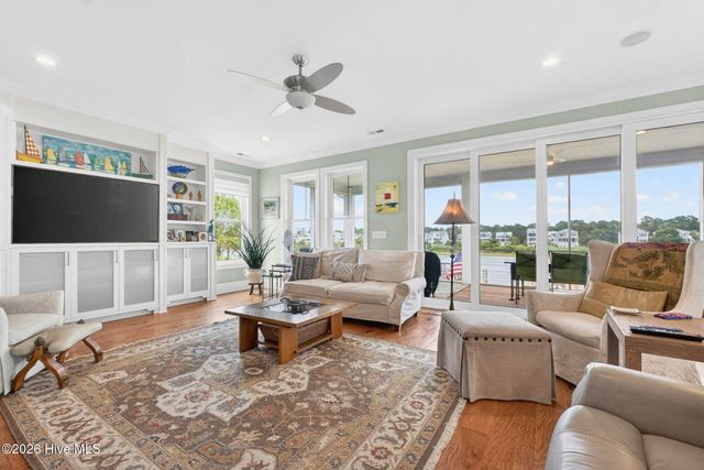 3808 E Yacht Drive, Oak Island, NC 28465