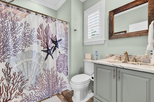 3808 E Yacht Drive, Oak Island, NC 28465