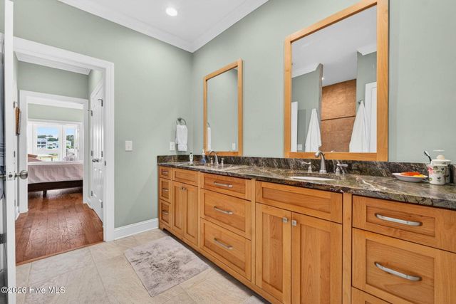 3808 E Yacht Drive, Oak Island, NC 28465