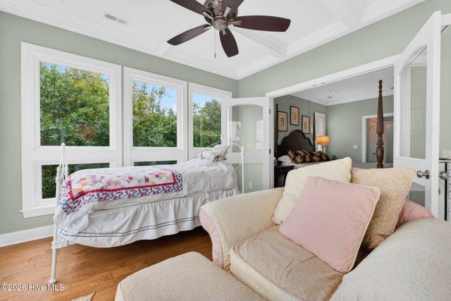 3808 E Yacht Drive, Oak Island, NC 28465