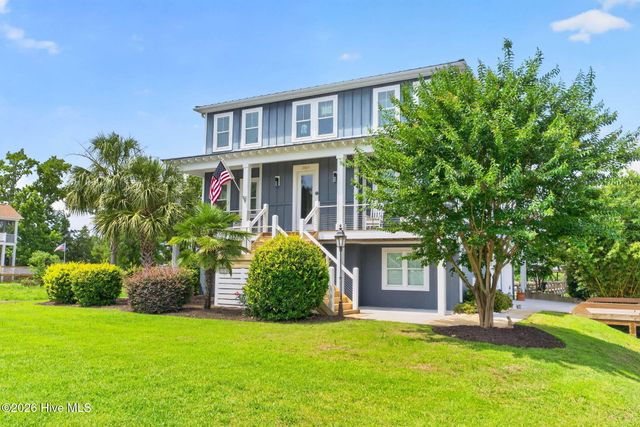 3808 E Yacht Drive, Oak Island, NC 28465