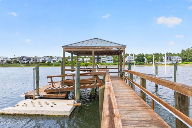 3808 E Yacht Drive, Oak Island, NC 28465